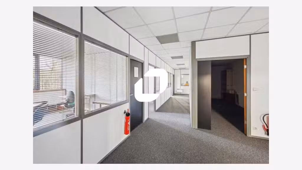 A louer Bureaux 161m² Villebon sur yvette