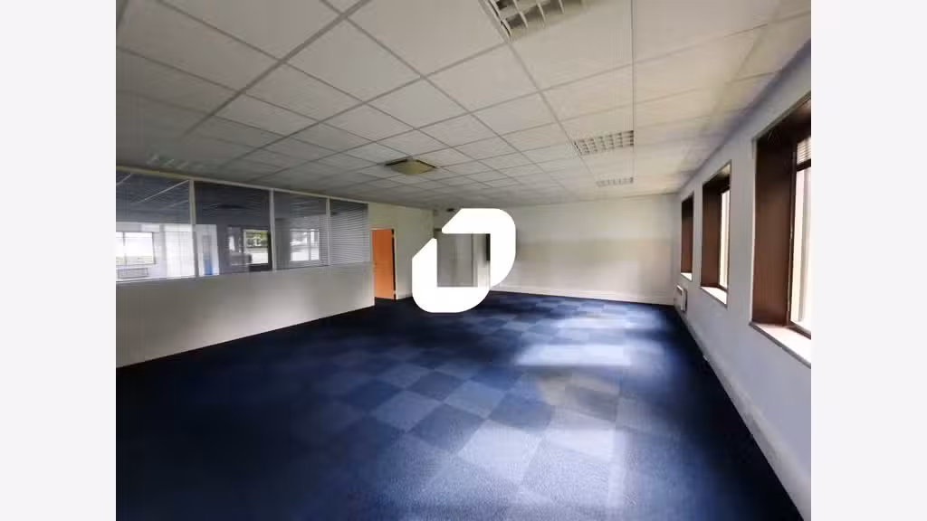 A louer Bureaux 2882m² Villebon sur yvette