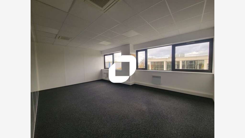A louer Bureaux 636m² Villebon sur yvette