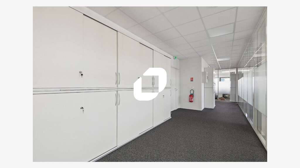 A louer Bureaux 636m² Villebon sur yvette