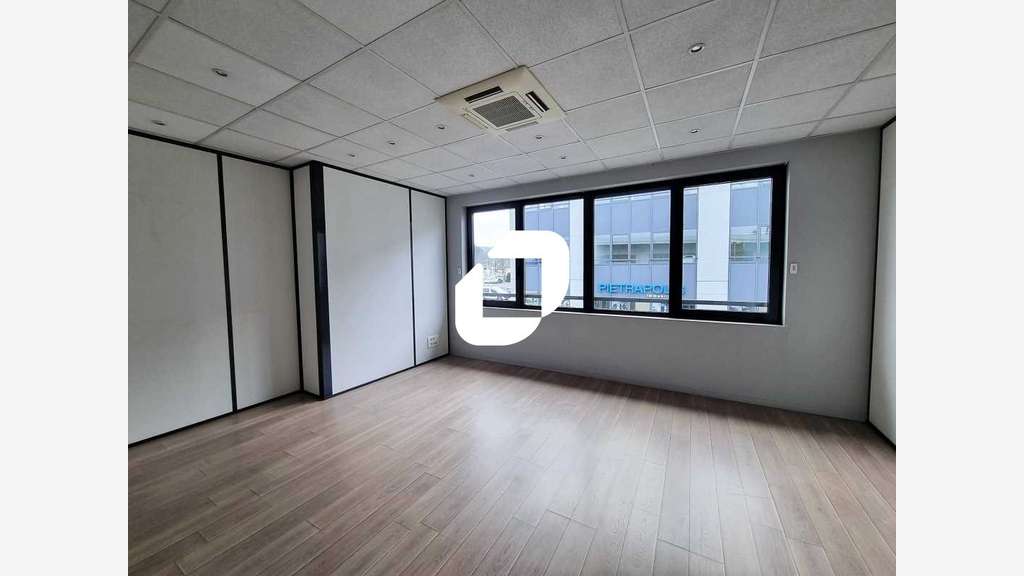 A louer Bureaux 355m² Villefranche sur saone