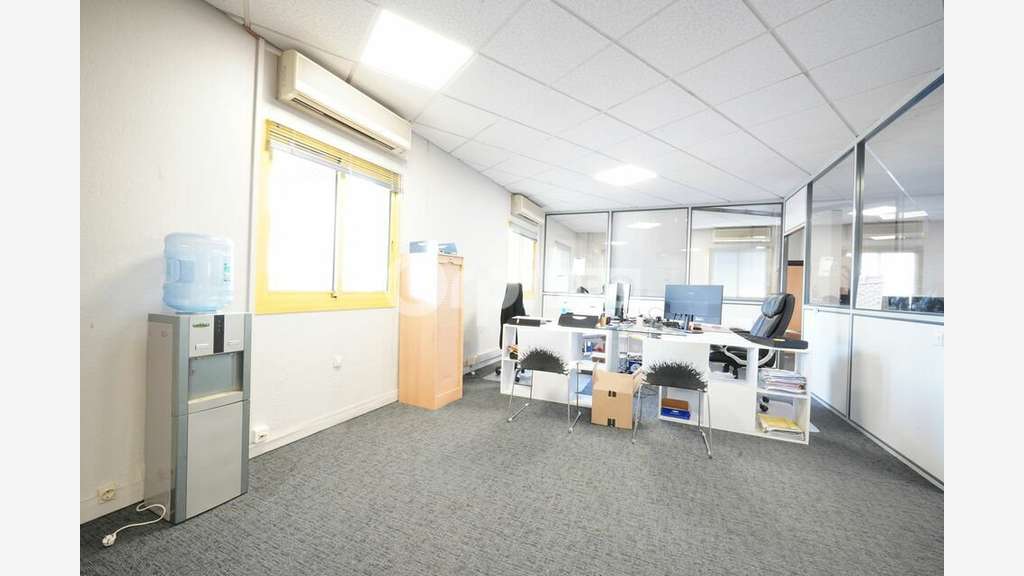 Bureaux à louer 190m² à Villefranche sur Saône