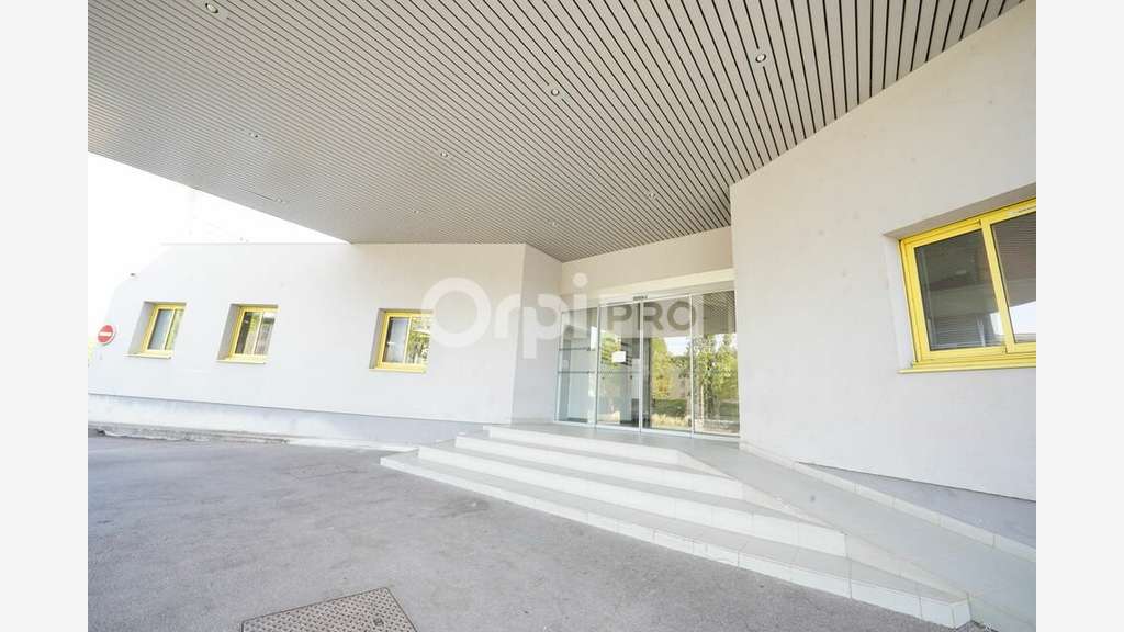 Bureaux à louer 190m² à Villefranche sur Saône