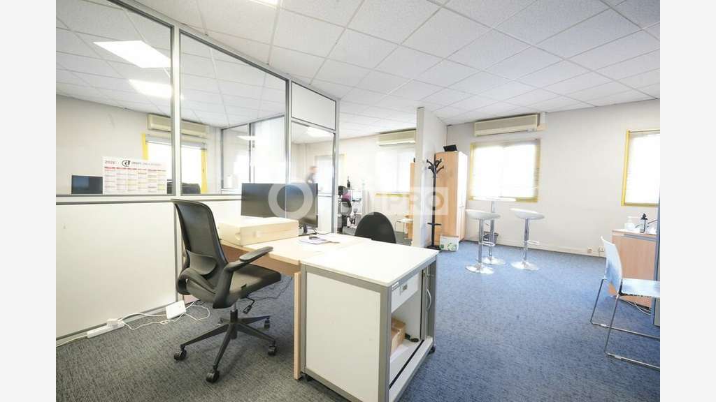 Bureaux à louer 190m² à Villefranche sur Saône