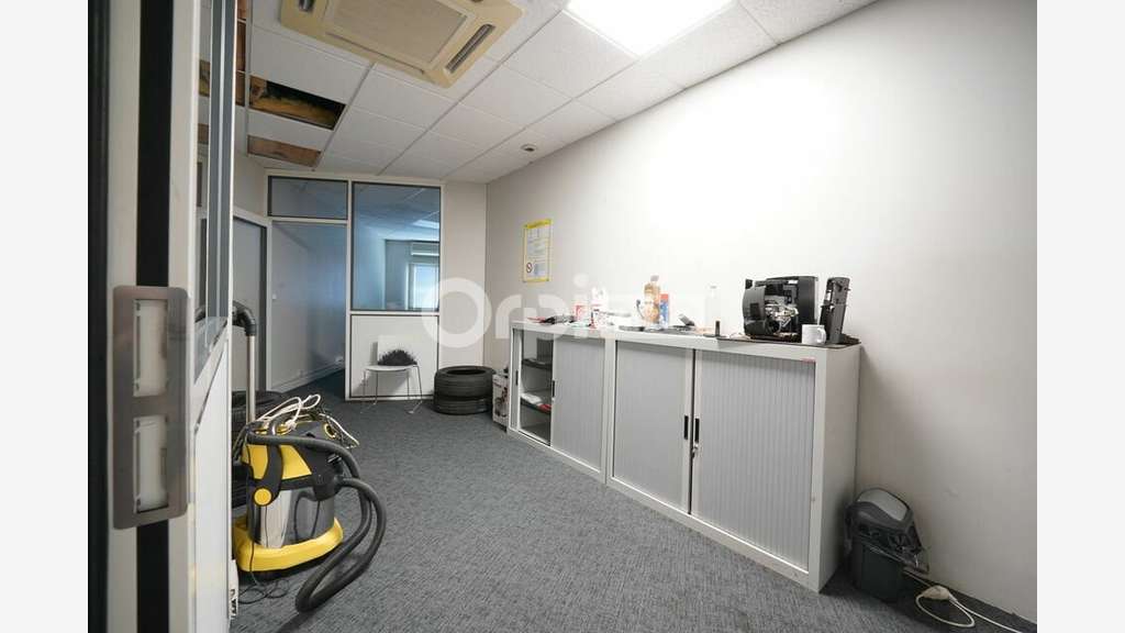 Bureaux à louer 190m² à Villefranche sur Saône