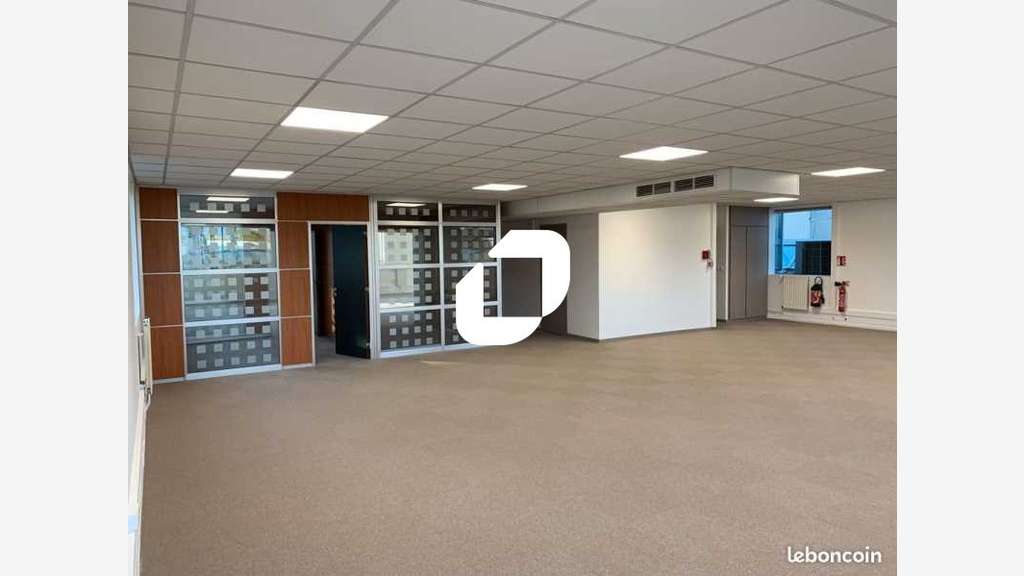 A louer Bureaux 500m² Villeneuve d'ascq