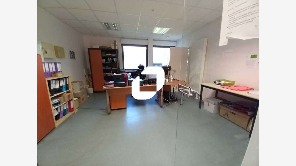 A louer Bureaux 417m² Villeneuve d'ascq