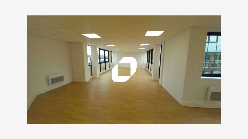 A louer Bureaux 245m² Villeneuve d'ascq