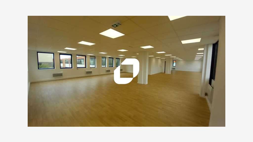 A louer Bureaux 245m² Villeneuve d'ascq