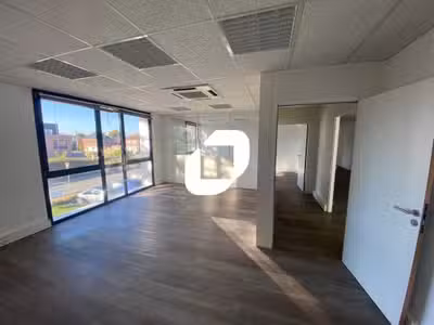 A louer Bureaux 234m² Villeneuve d'ascq