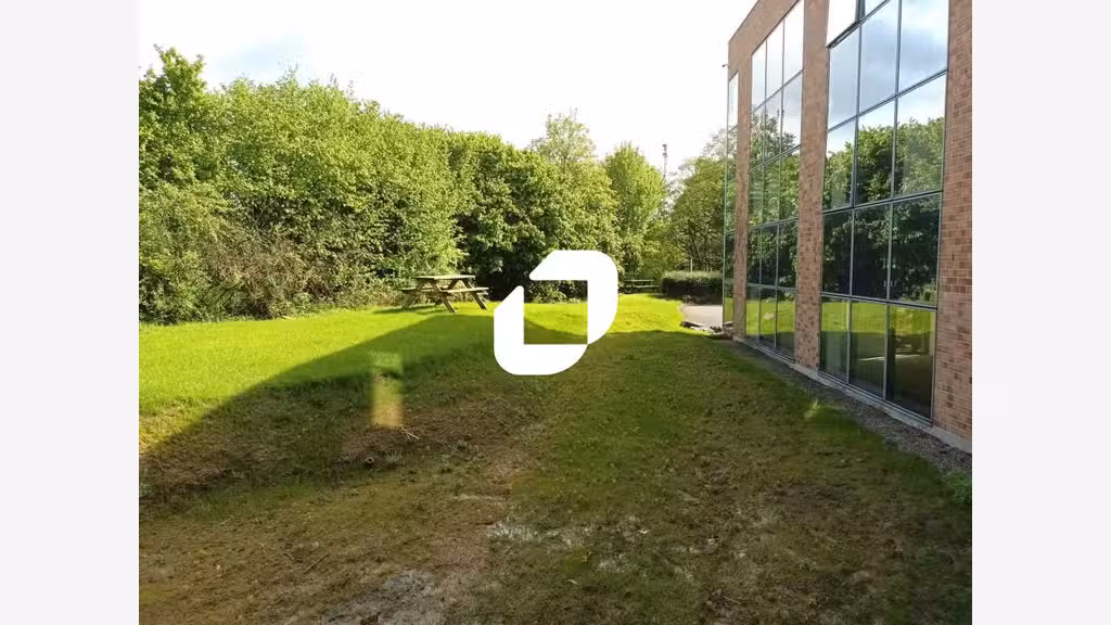 A louer Bureaux 712m² Villeneuve d'ascq