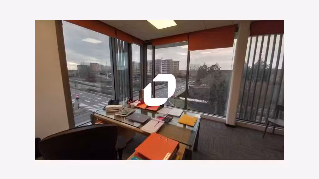 A louer Bureaux 218m² Villeneuve d'ascq