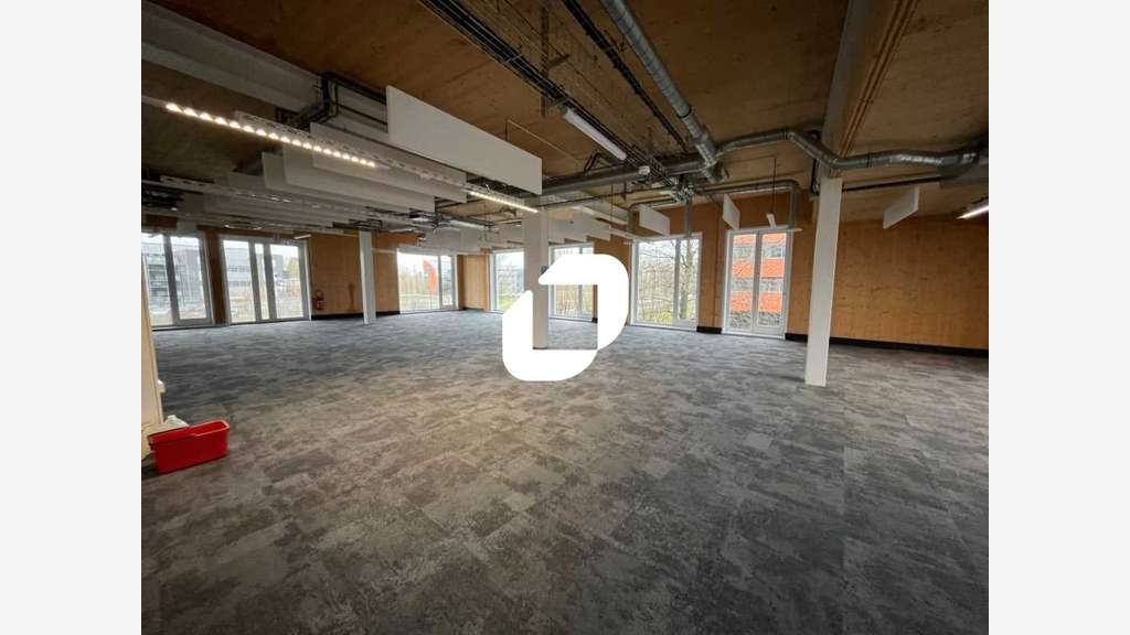 A louer Bureaux 2449m² Villeneuve d'ascq