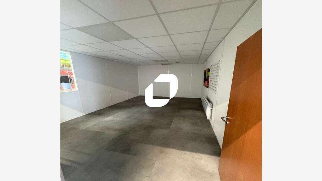 A louer Bureaux 520m² Villeneuve la garenne