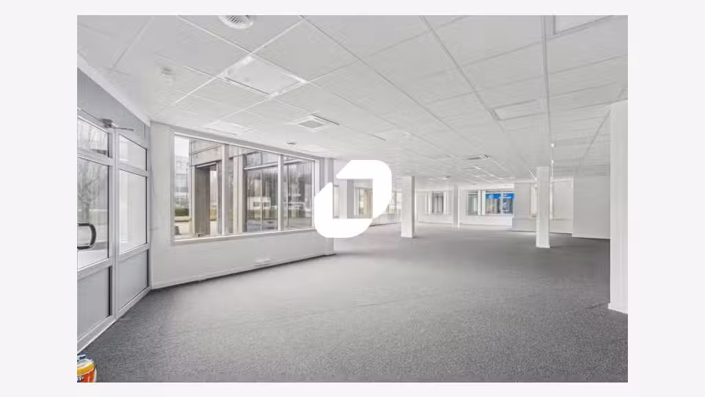 A louer Bureaux 1742m² Villepinte