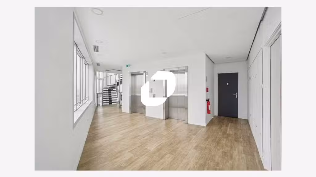 A louer Bureaux 1742m² Villepinte