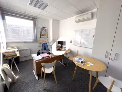 A louer Bureaux 996m² Villeurbanne