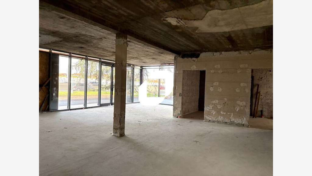 A louer Bureaux 710m² Villeurbanne
