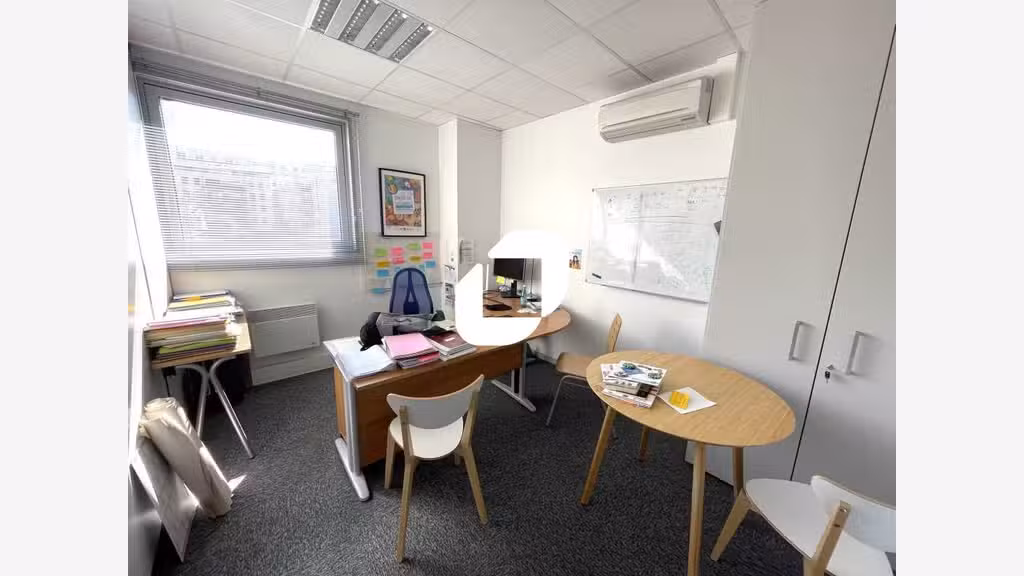 A louer Bureaux 996m² Villeurbanne