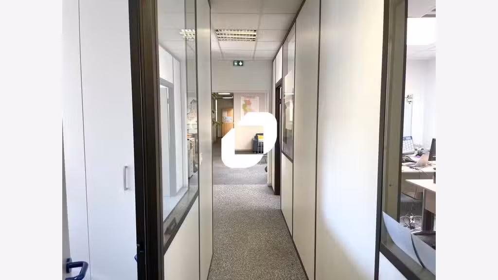 A louer Bureaux 996m² Villeurbanne