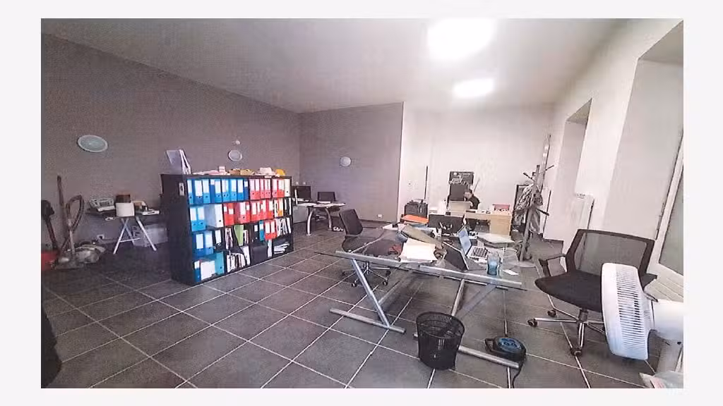 Local à louer 51m² à Villeurbanne métro Charpennes