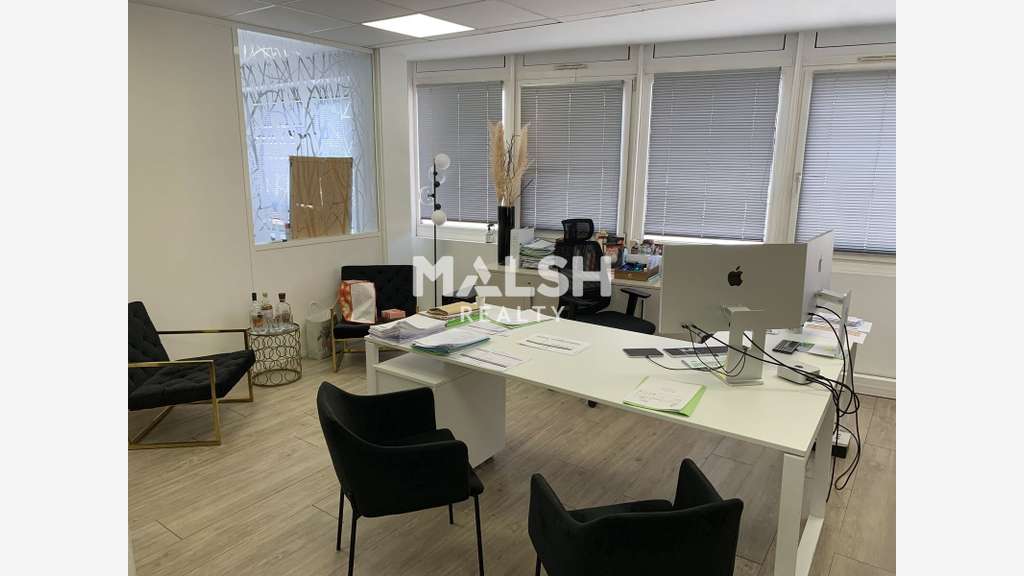 Bureaux 100m² à louer à Villeurbanne