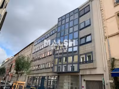 Bureaux 100m² à louer à Villeurbanne