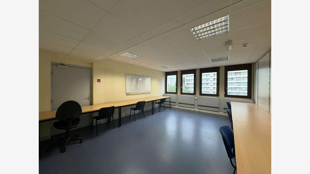 Bureaux de 1355m² à louer à Villeurbanne Millenium