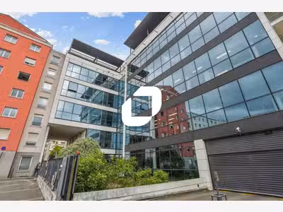 A louer Bureaux 971m² Vincennes