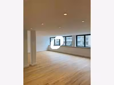 A louer Bureaux 105m² Viroflay