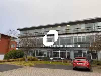 A louer Bureaux 391m² Voisins le bretonneux