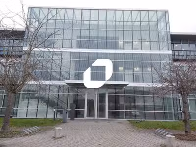 A louer Bureaux 396m² Voisins le bretonneux