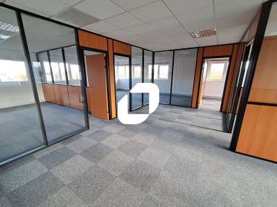 A louer Bureaux 172m² Wambrechies