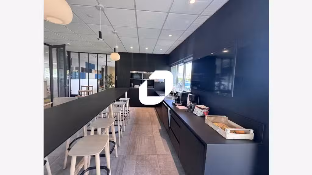 A louer Bureaux 396m² Wambrechies