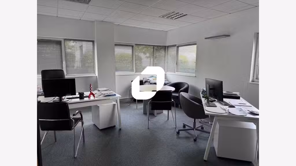 A louer Bureaux 396m² Wambrechies