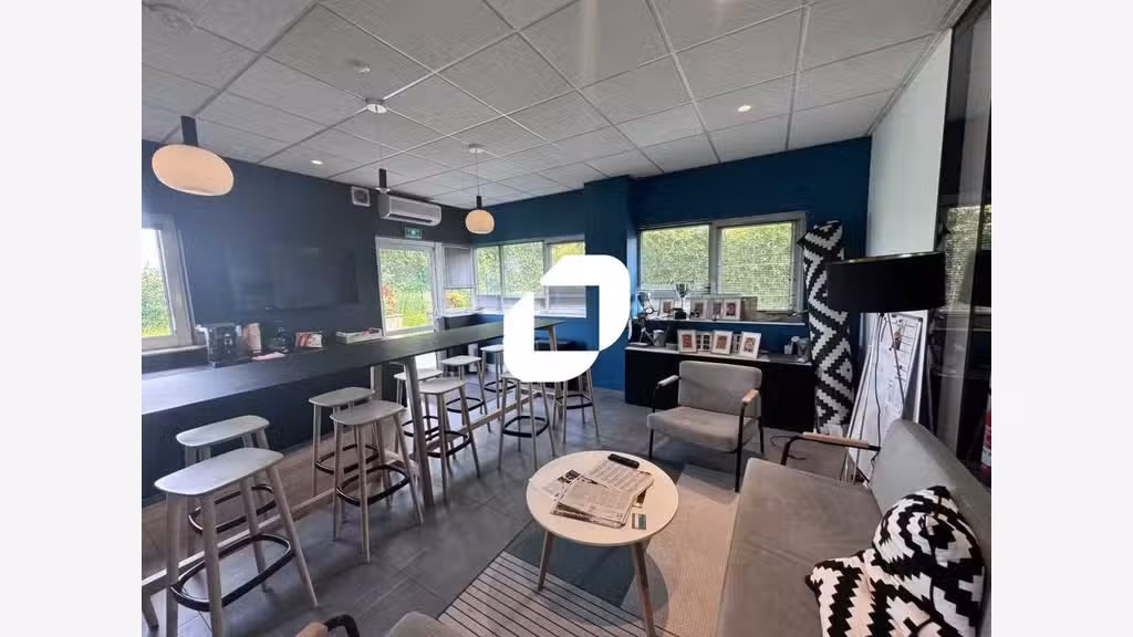 A louer Bureaux 396m² Wambrechies