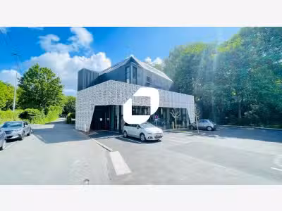 A louer Bureaux 235m² Wasquehal