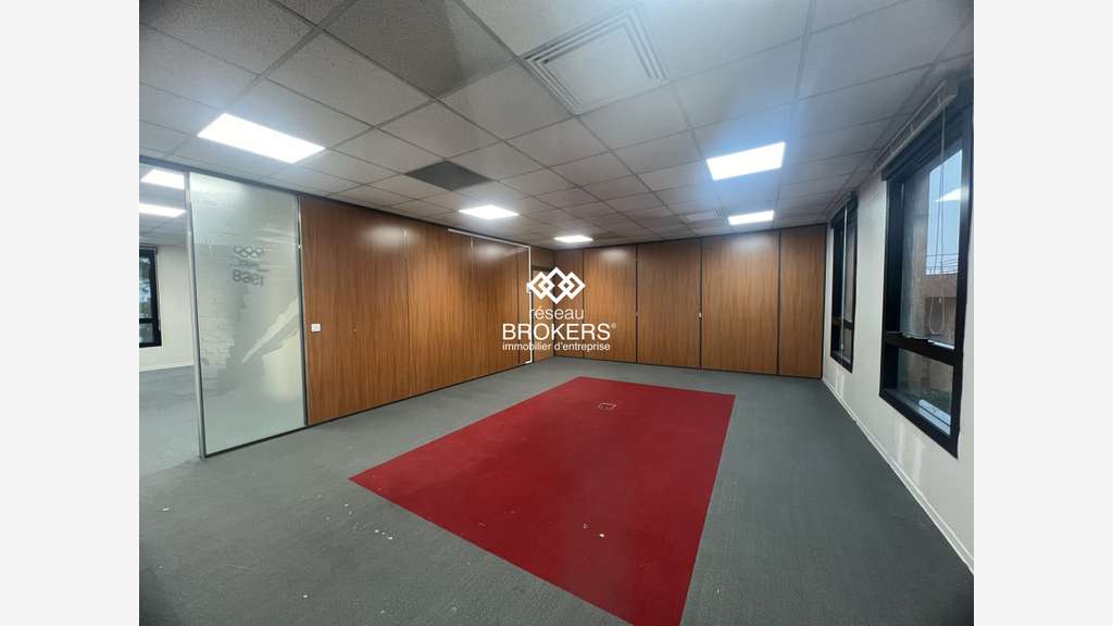 A louer bureau 150m² R+1 ZAC du Moulin de Massy