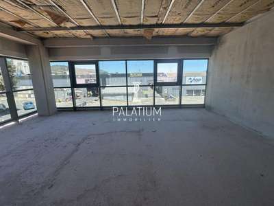 Locaux neufs 155m² à louer à Manosque ZC St-Joseph