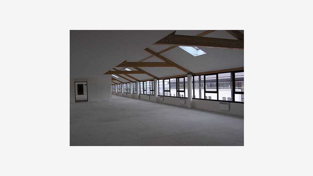 A louer bureaux 220m² site historique à Soissons