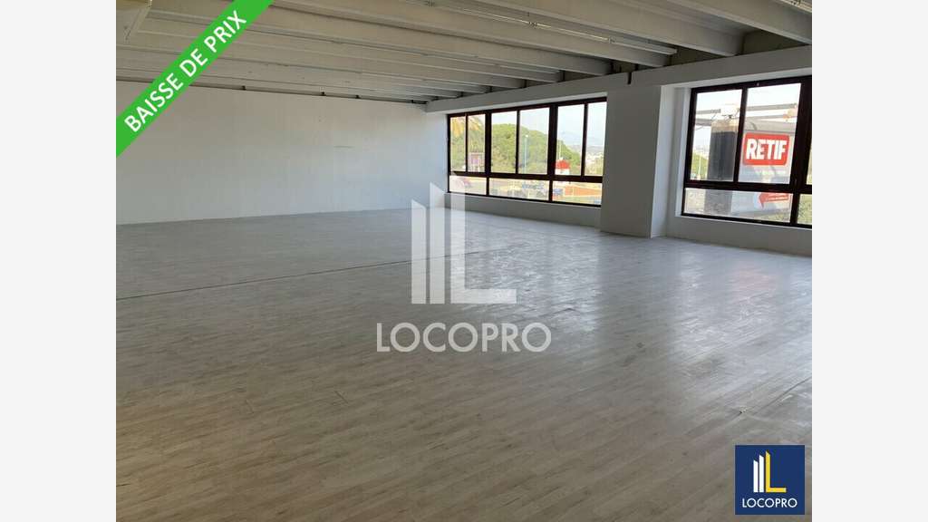 A louer bureaux 350m² R+1 à Villeneuve-Loubet