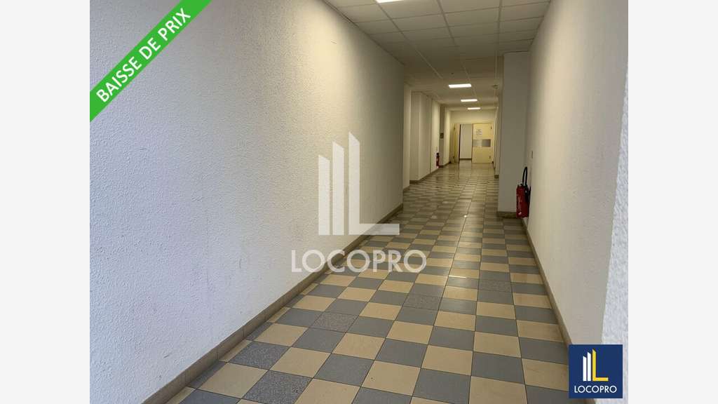 A louer bureaux 350m² R+1 à Villeneuve-Loubet