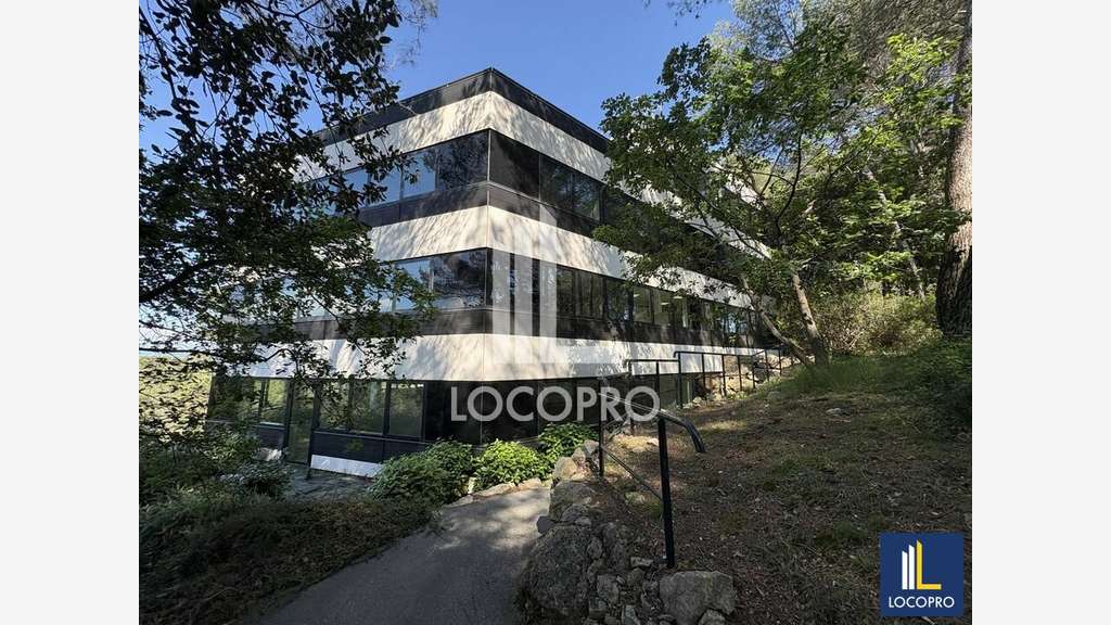Bureaux à partir 270m² à louer à Sophia Antipolis