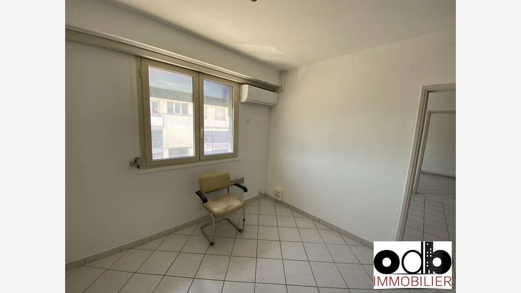 A louer bureaux 230m² Saint-Laurent-du-Var