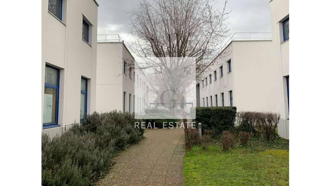 A louer bureaux de 101m² à Villeurbanne