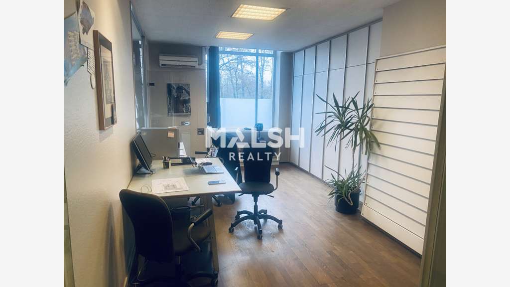 Loue bureaux 110m² à Caluire parc de la Tête d'Or