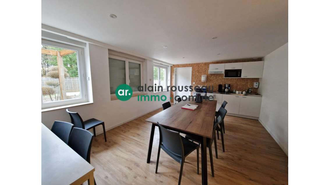 A louer bureaux de 110m² le Plessis Grammoire