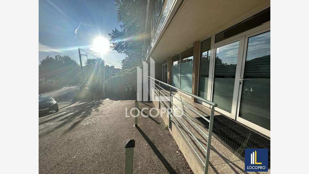 Bureaux de 129m² à louer à Villeneuve-Loubet