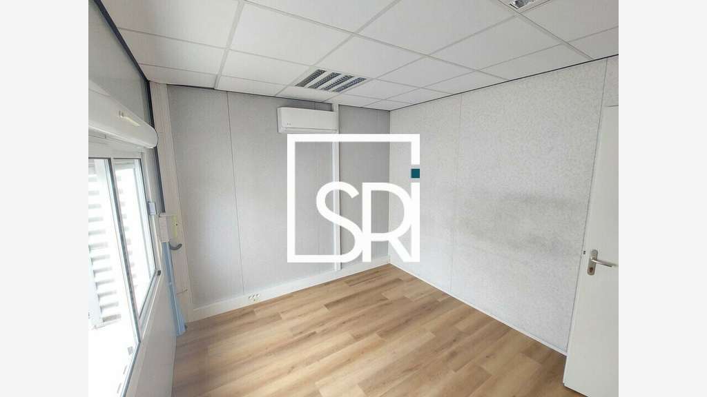 Location bureaux 130m² idéalement situés à Riom