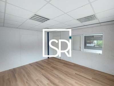 Location bureaux 130m² idéalement situés à Riom